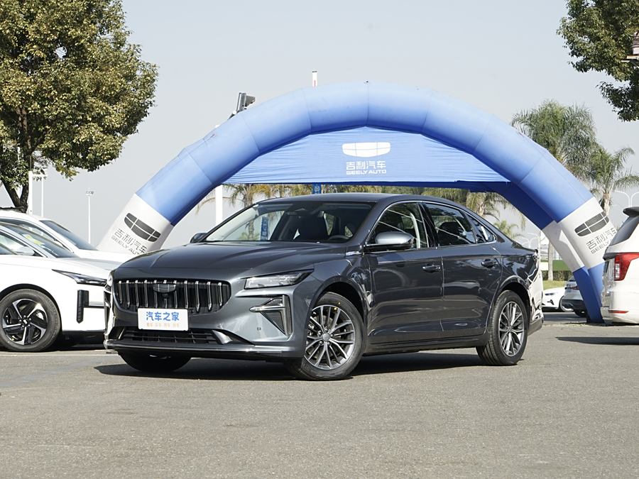 Фото 1 - Geely Preface L