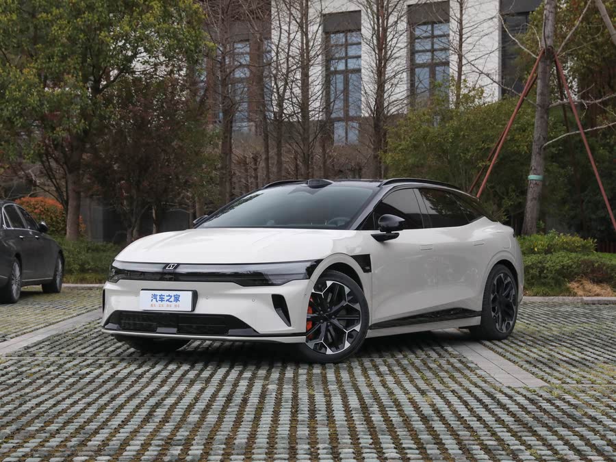 Фото 1 - Zeekr 007 GT