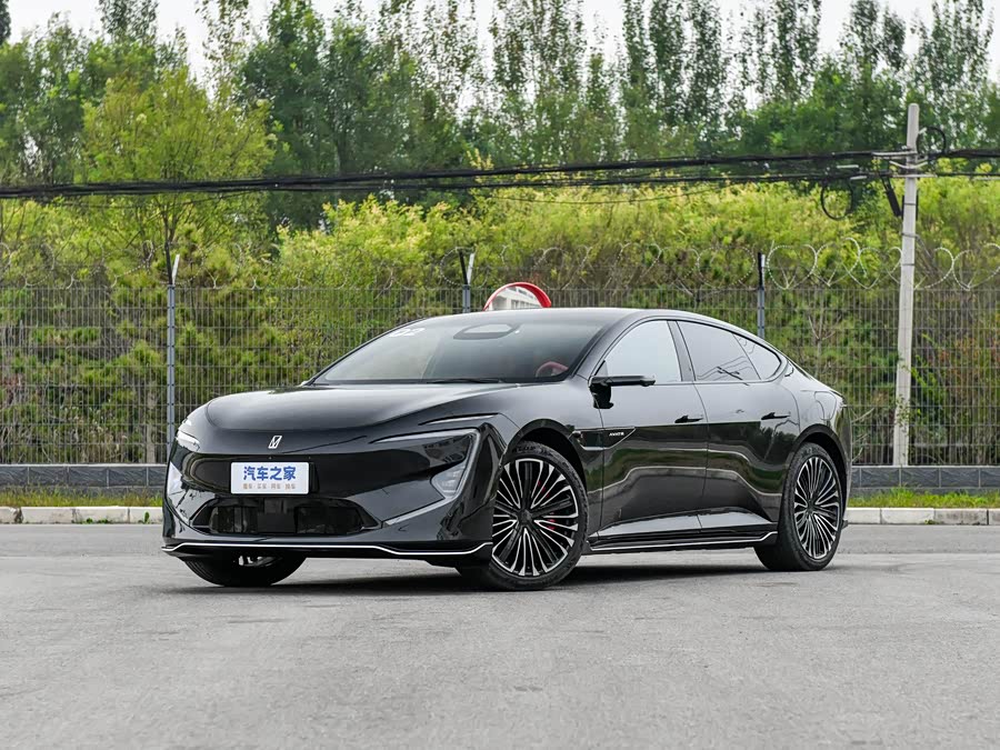 Фото 1 - Avatr 12