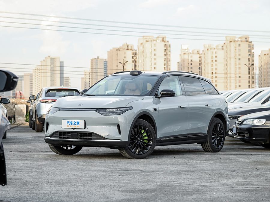 Фото 1 - Leapmotor C11