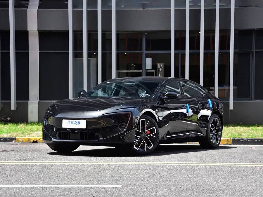 Фото 1 - Avatr 12