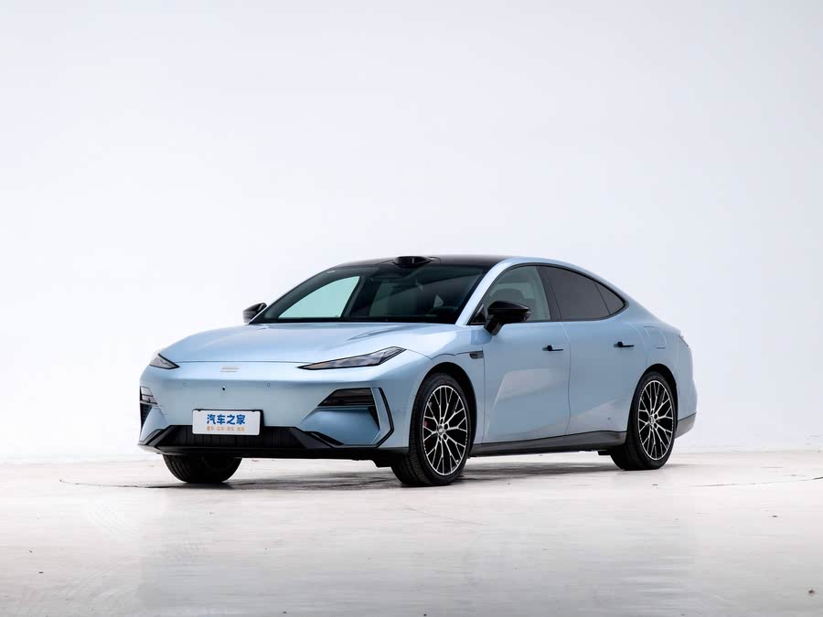 Фото 1 - Geely Galaxy E8