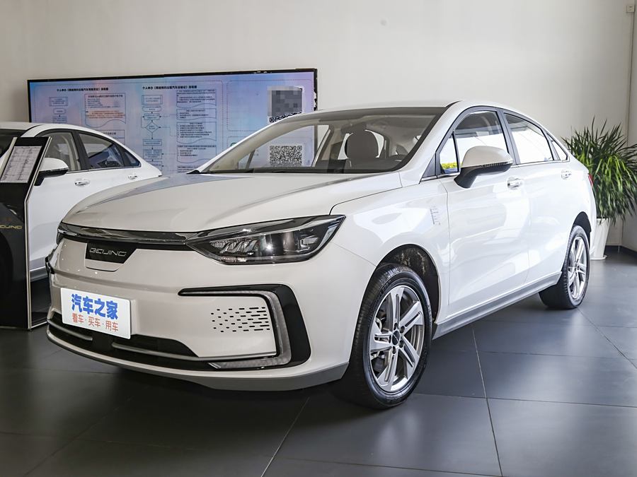 Фото 1 - Beijing EU5