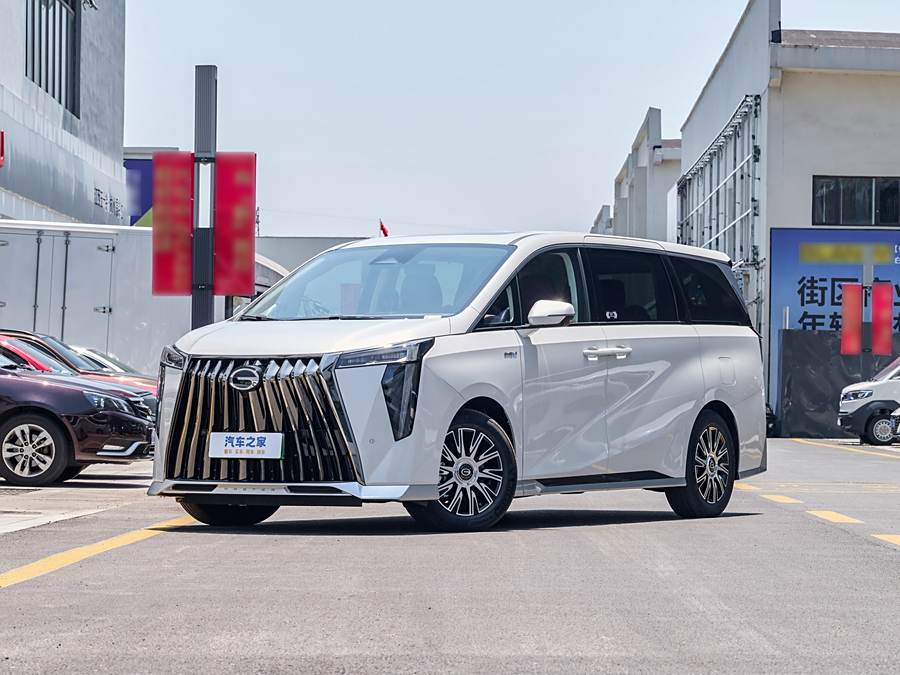 Фото 1 - GAC Trumpchi E9