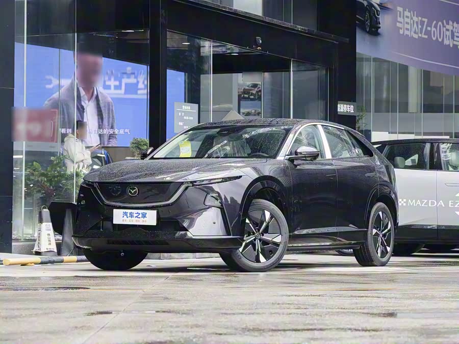 Фото 1 - Mazda EZ-60