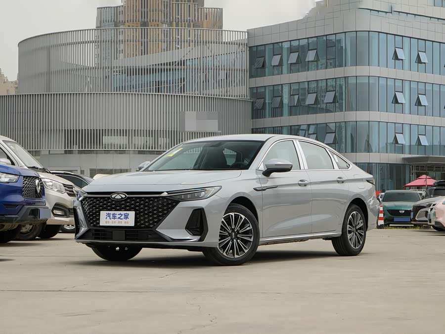 Фото 1 - Chery Fulwin A8