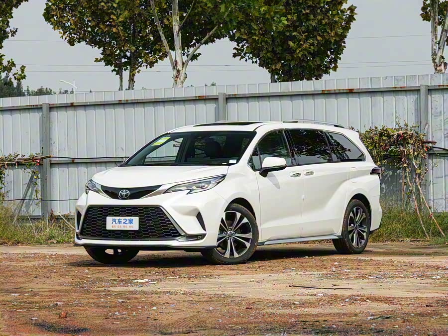 Фото 1 - Toyota Granvia