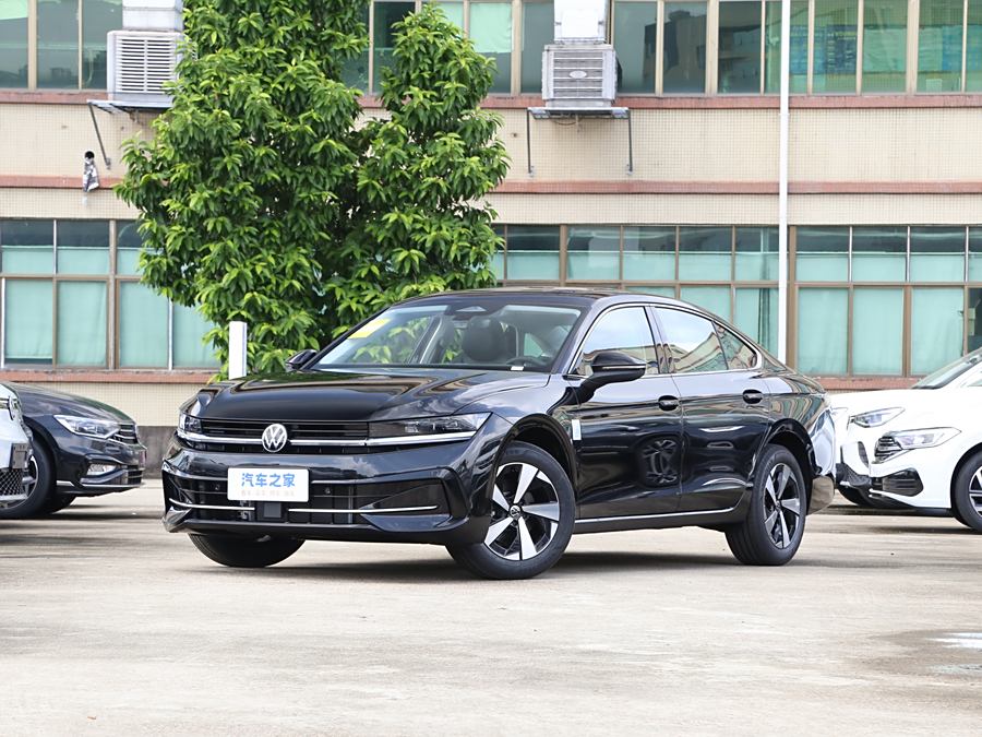 Фото 1 - Volkswagen Magotan