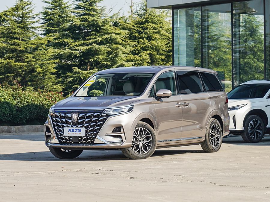 Фото 1 - Roewe iMax 8 EV