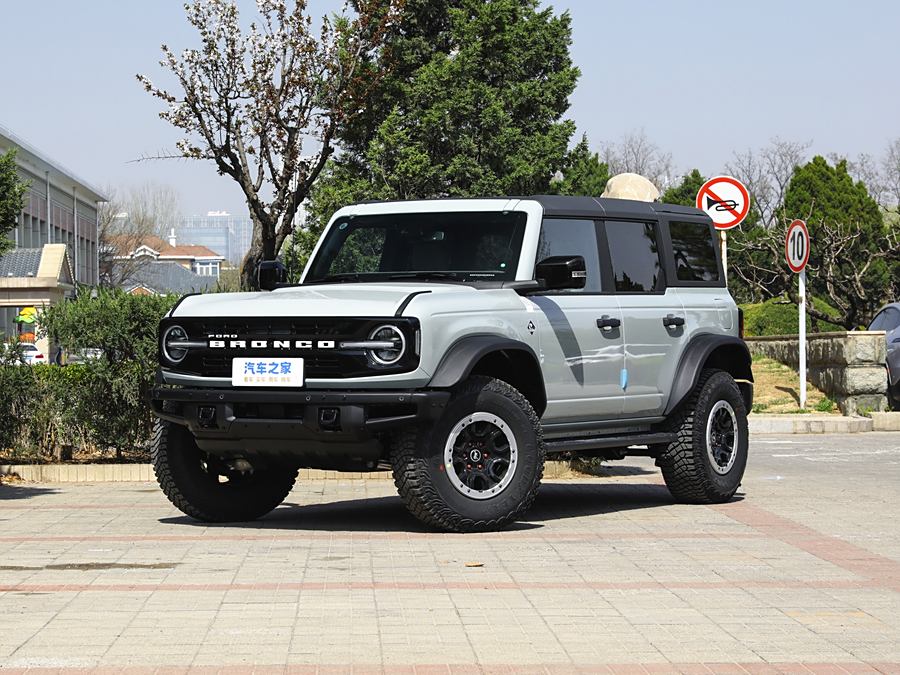 Фото 1 - Ford Bronco