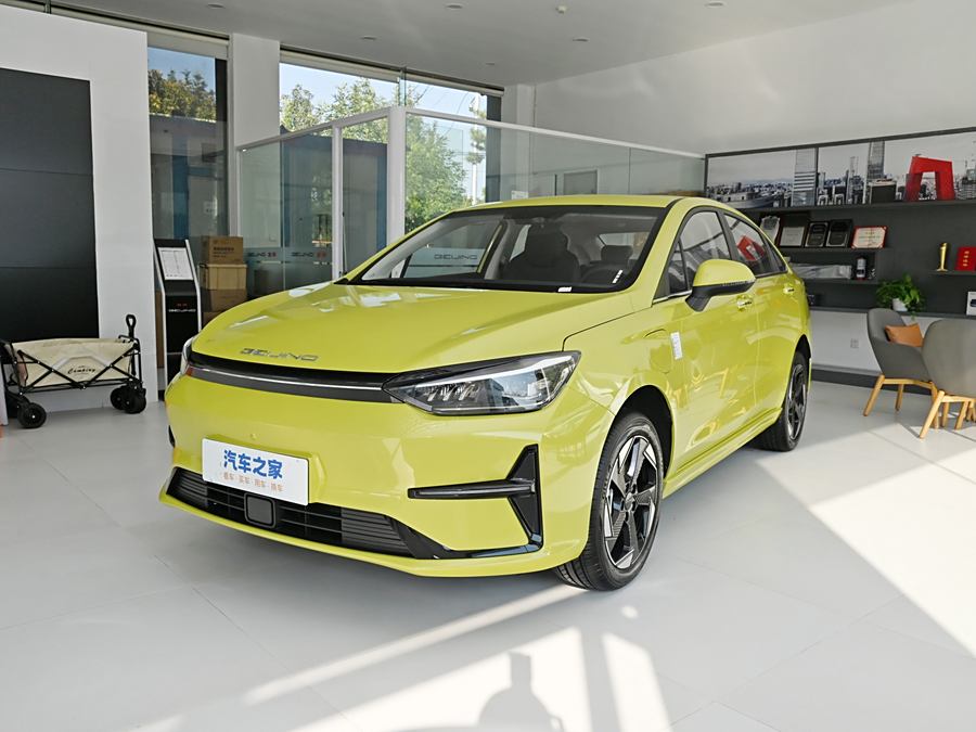 Фото 1 - Beijing EU5 Plus