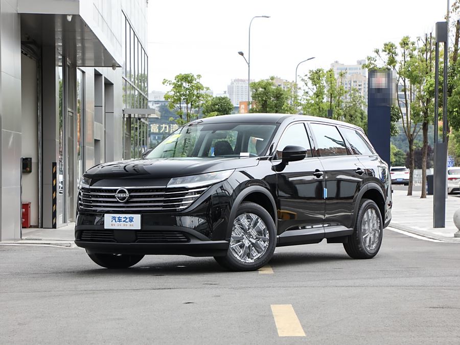 Фото 1 - Nissan Pathfinder