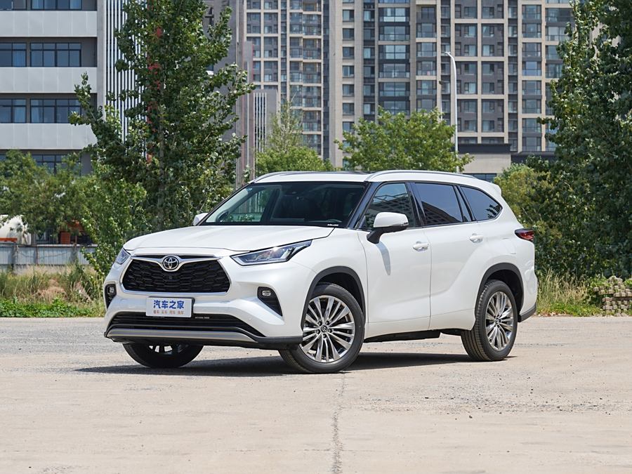 Фото 1 - Toyota Highlander