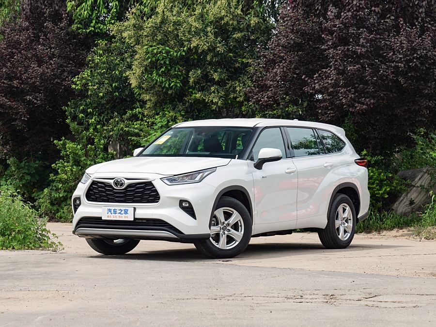 Фото 1 - Toyota Highlander