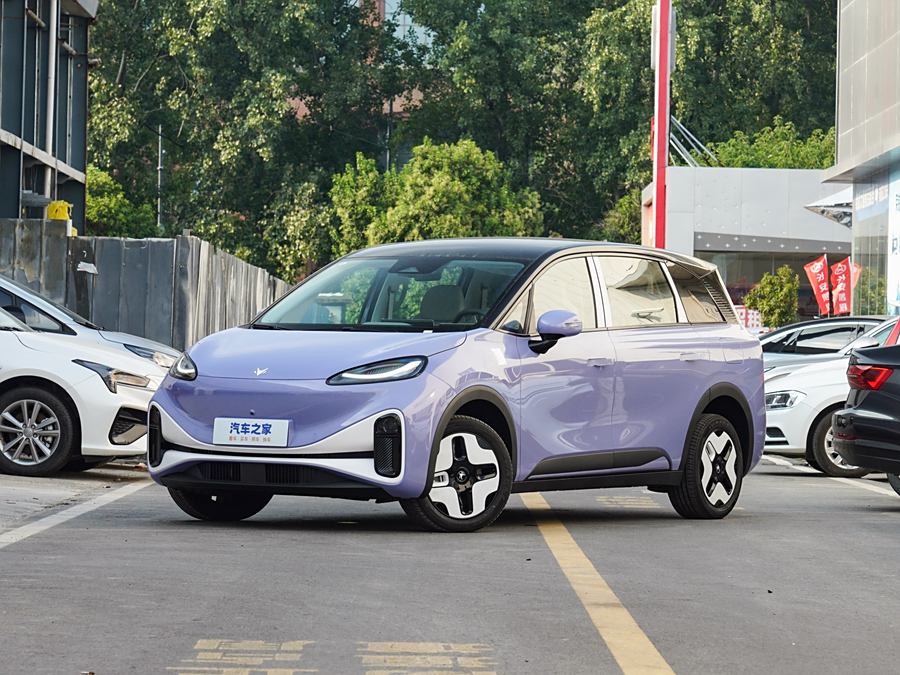 Фото 1 - BAIC Arcfox Kaola