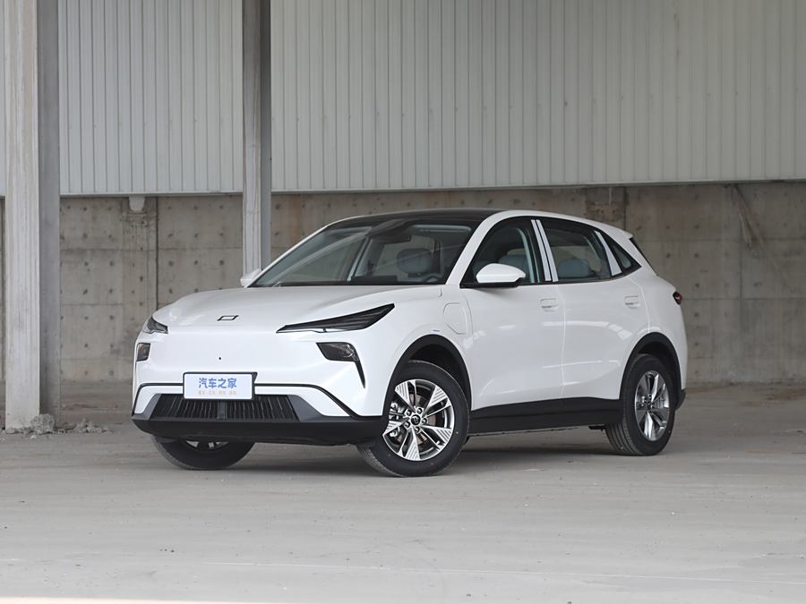 Фото 1 - Bestune 03