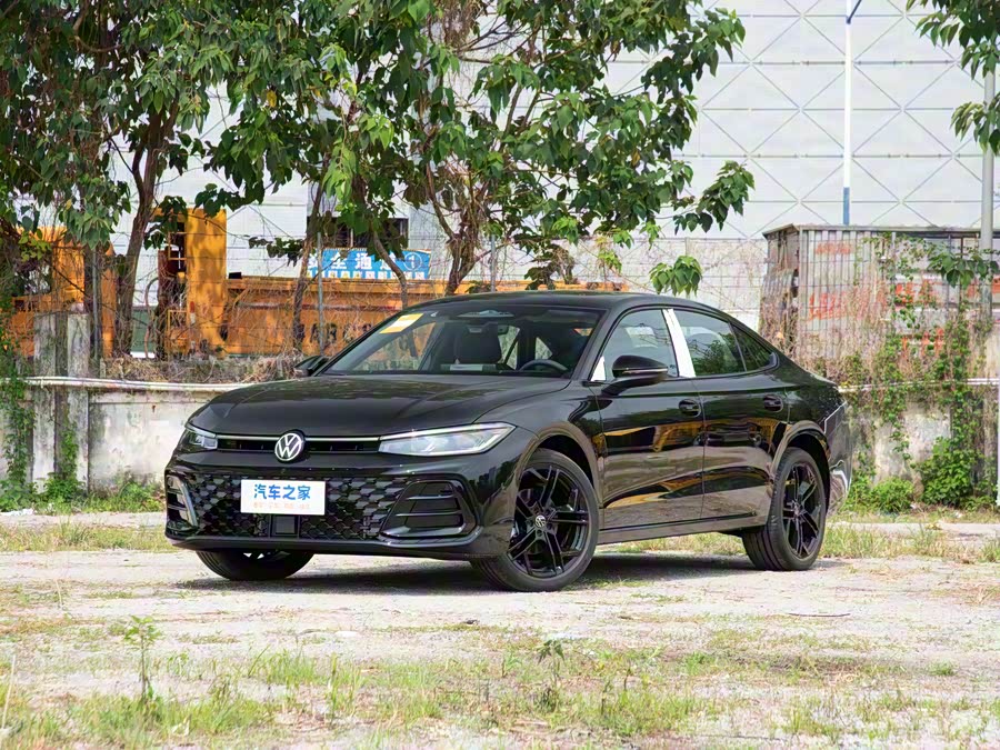 Фото 1 - Volkswagen Passat