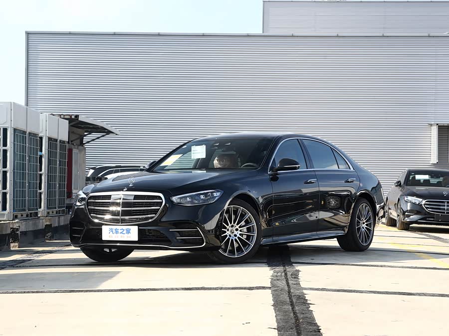 Фото 1 - Mercedes-Benz S-Class