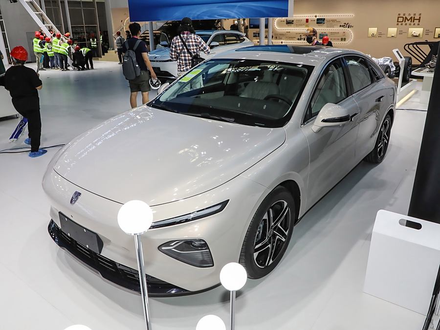 Фото 1 - Roewe D7