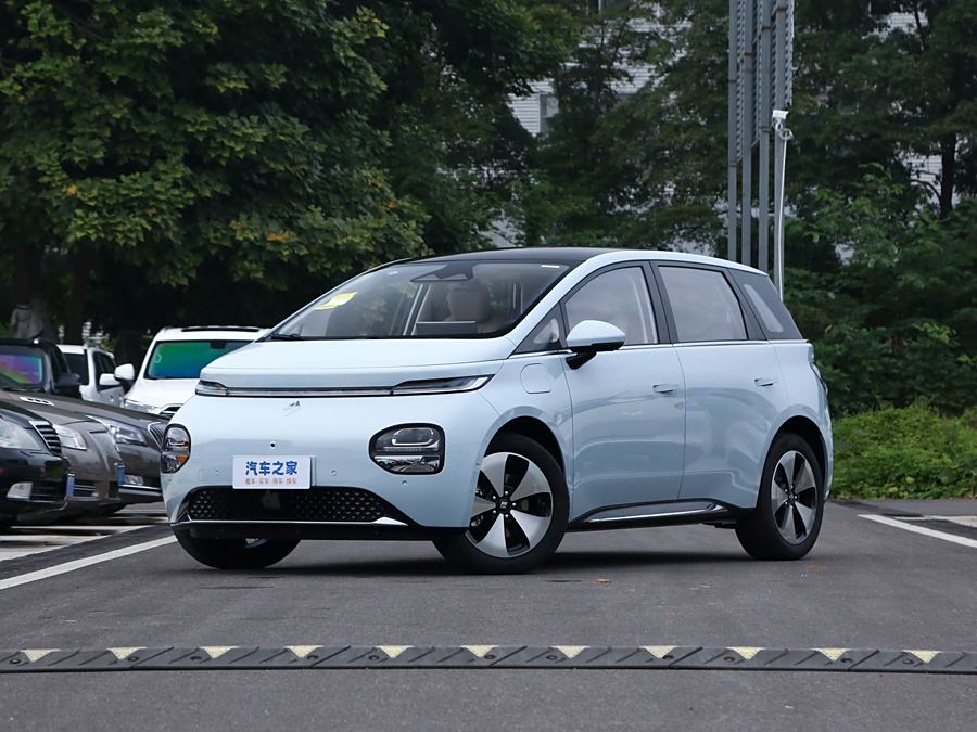 Фото 1 - Baojun Yunduo