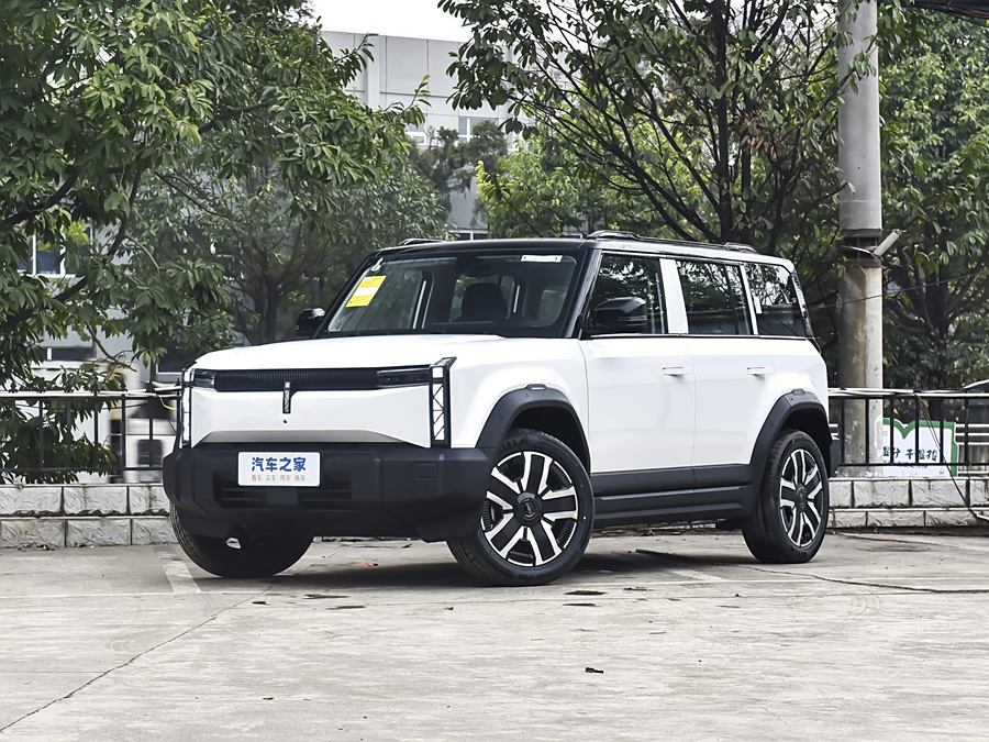 Фото 1 - Chery iCar 03