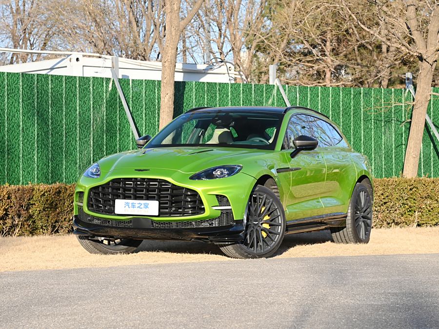 Фото 1 - Aston Martin DBX