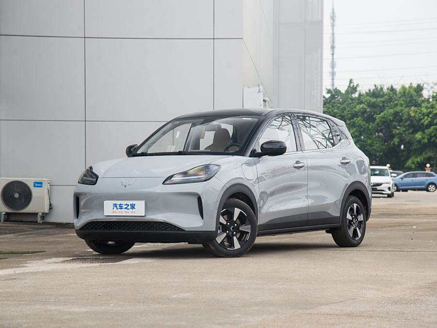 Фото 1 - Wuling Bingo Plus
