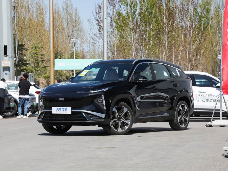 Фото 1 - Geely Galaxy L7