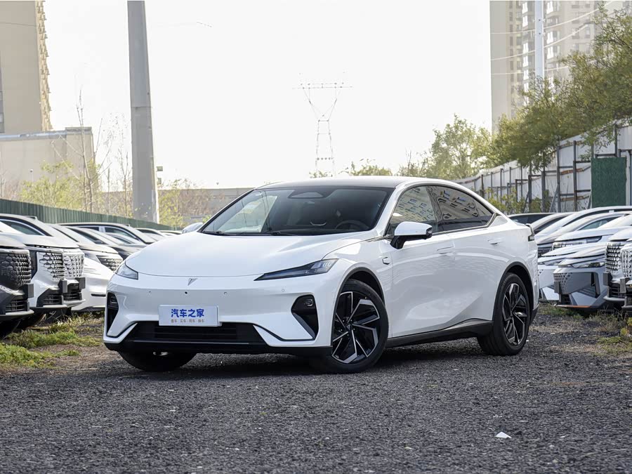 Фото 1 - Changan Deepal L07