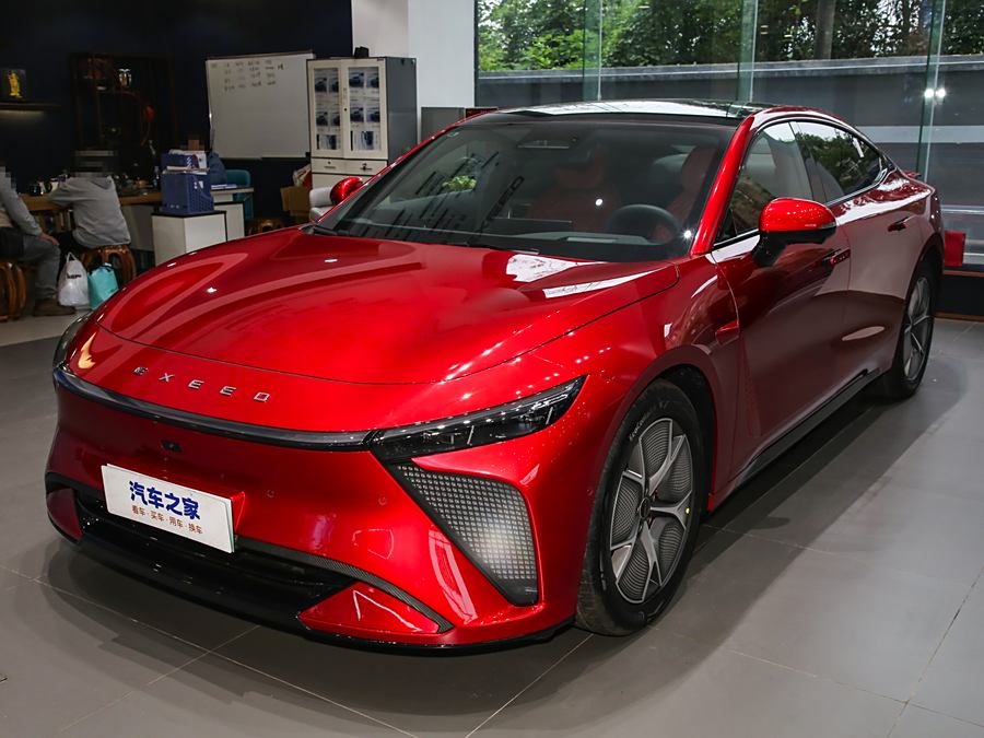 Фото 1 - Exeed Sterra ES