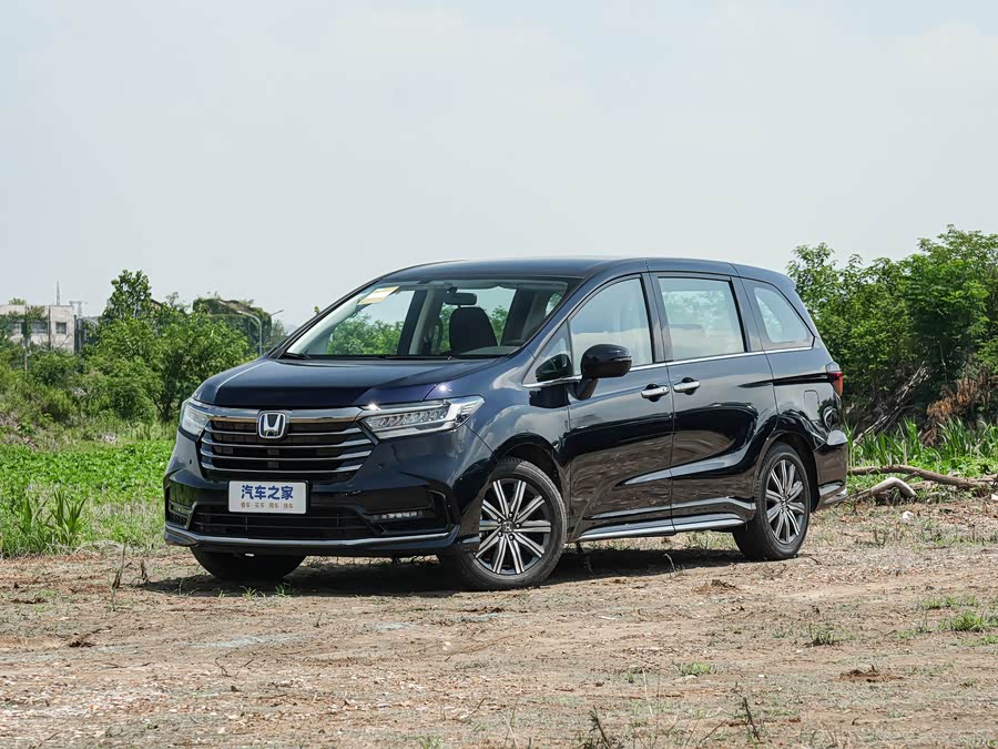 Фото 1 - Honda Odyssey