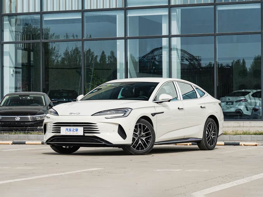 Фото 1 - BYD Seal 07 DM-i Hybrid