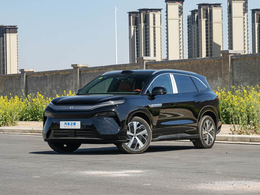 Фото 1 - BYD Tang L