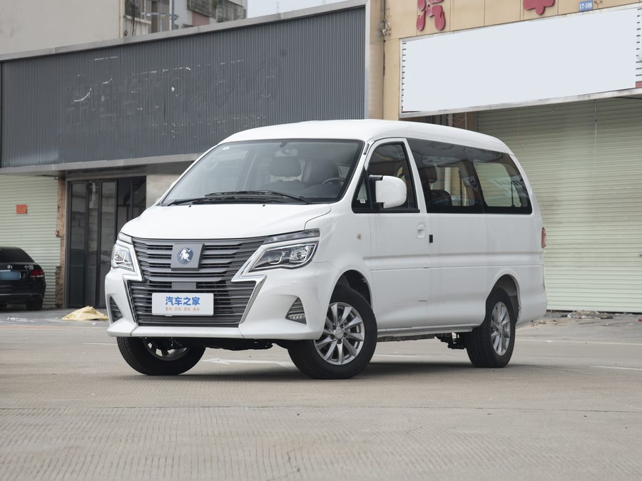 Фото 1 - Dongfeng Forthing Lingzhi M5 EV