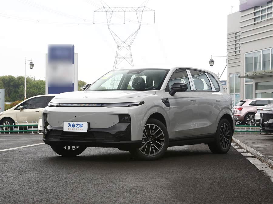 Фото 1 - Leapmotor B10