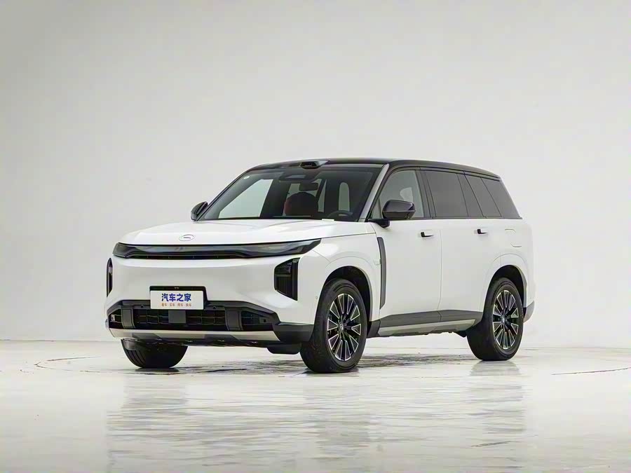 Фото 1 - GAC Trumpchi S7