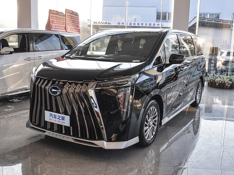 Фото 1 - GAC Trumpchi M8