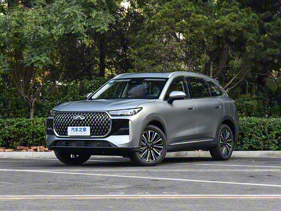 Фото 1 - Chery Tiggo 8