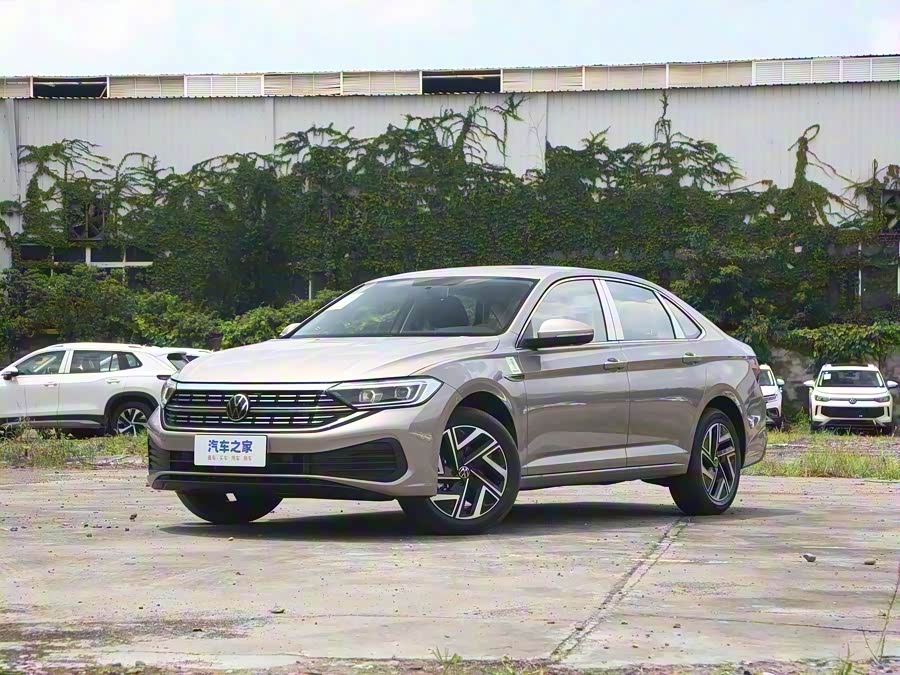 Фото 1 - Volkswagen Sagitar L