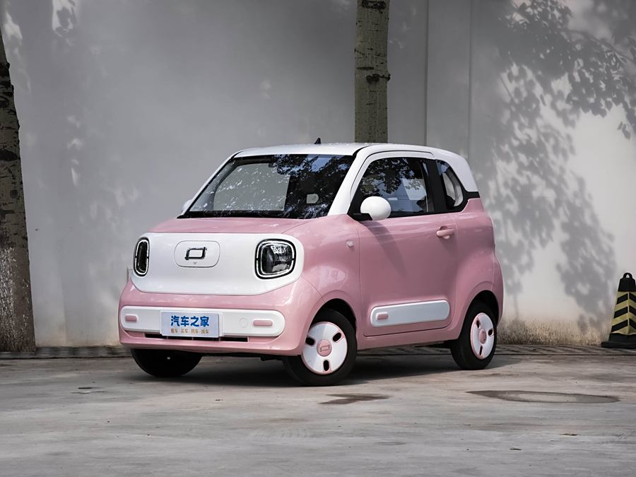 Фото 1 - Bestune Pony