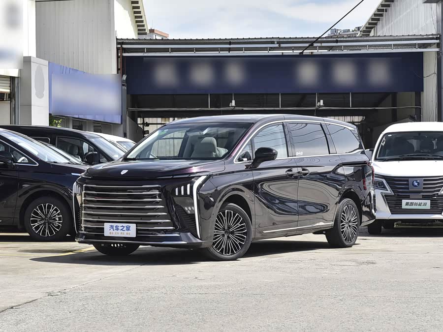 Фото 1 - Dongfeng Forthing Xinghai V9