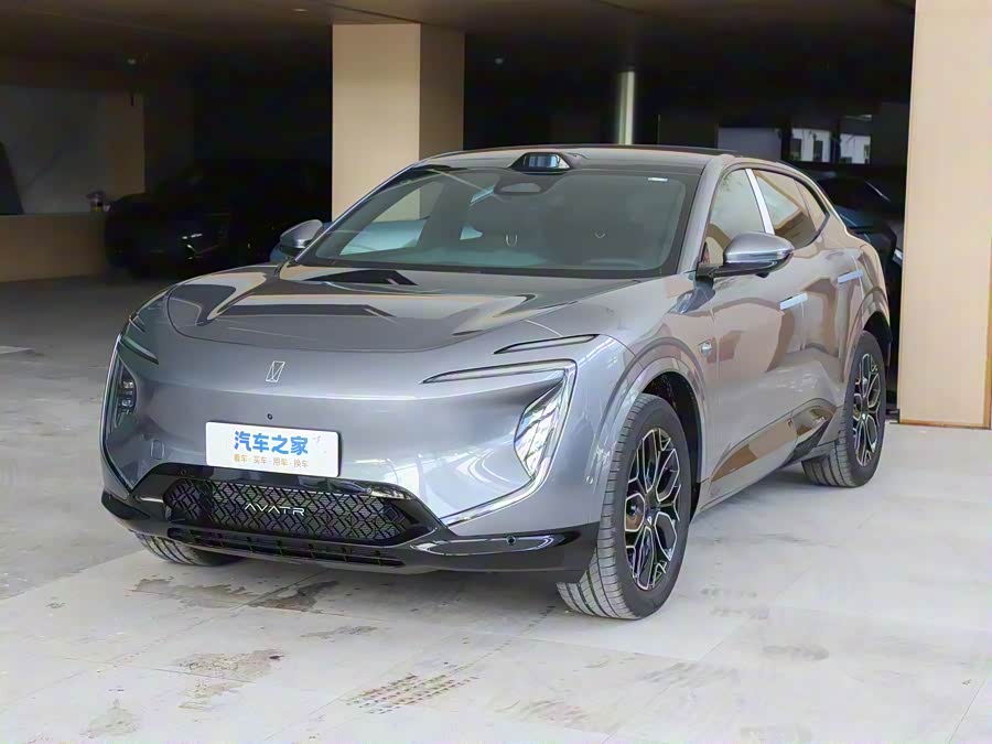 Фото 1 - Avatr 07