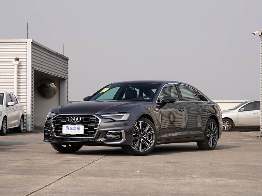 Фото 1 - Audi A6L