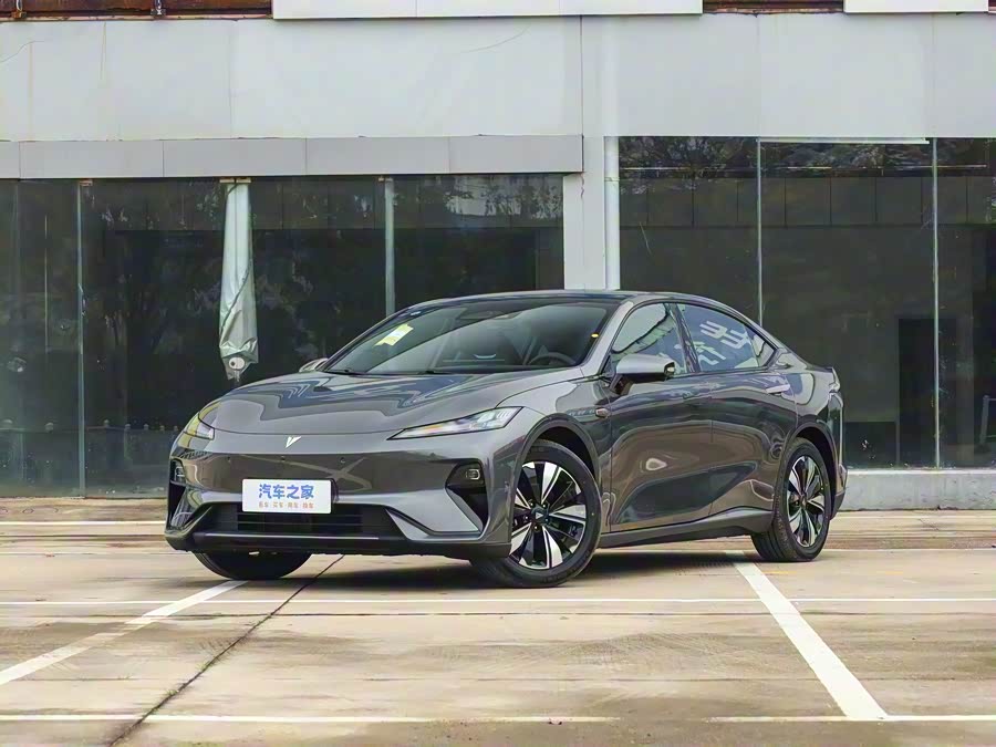 Фото 1 - Changan Deepal L07