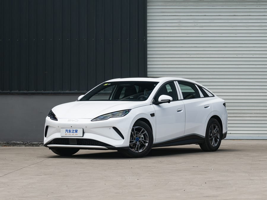 Фото 1 - BYD Seal 06 Hybrid/EV