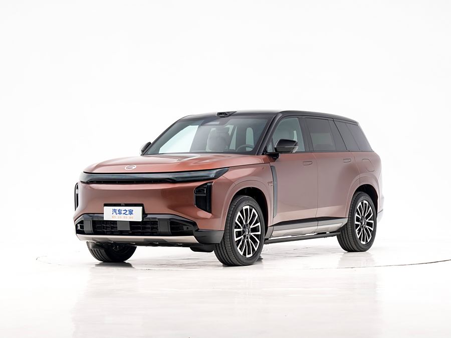 Фото 1 - GAC Trumpchi S7