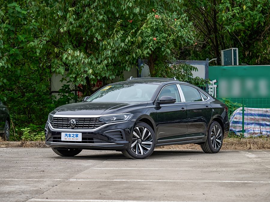 Фото 1 - Volkswagen Passat