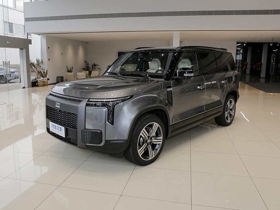 Фото 1 - Rox (Polar Stone) 01