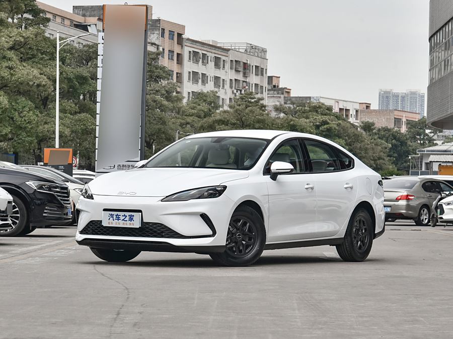 Фото 1 - BYD Seal 05 DM-i Hybrid