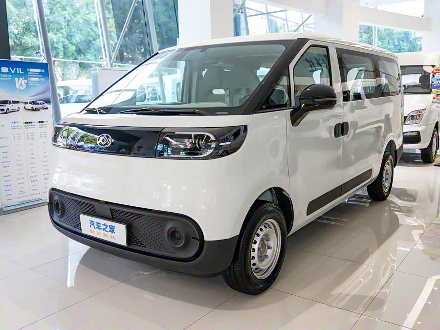 Фото 1 - Maxus Dana V1